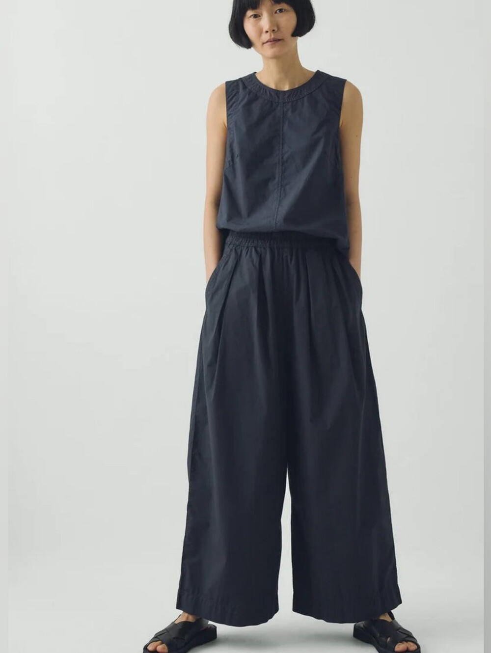Toast Pleated poplin Pants